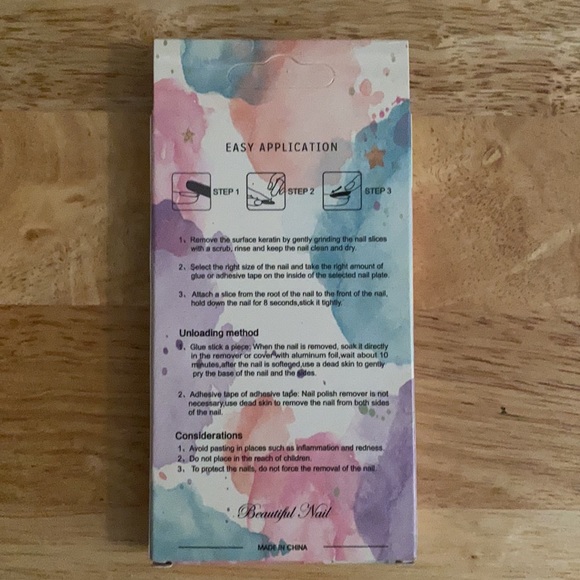 Beautiful Glossy Press-on Nails - Picture 2 of 4